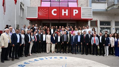 Antalya Da Chp Liler Il Binas Nda Bayramla T Yerel Y Netim