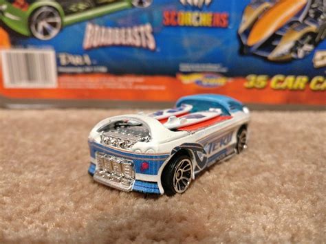 Custom Hot Wheels Acceleracers Teku Deora