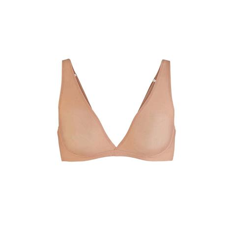 Wireless Naked Everyday Plunge Bralette Editorialist