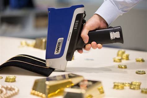 Vanta Handheld XRF Gold Precious Metal Analyzer Evident