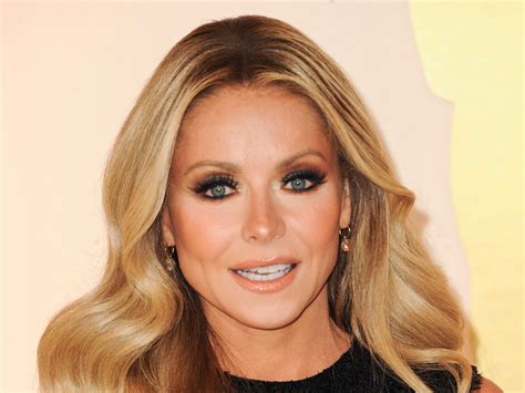 Kelly Ripa Makeup Artist Saubhaya Makeup