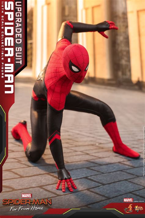 Hot Toys Spider Man Upgraded Suit Spider Man Far From Home MMS542