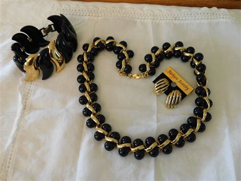 Napier Black Gold Set Beaded Necklace Wide Bracele Gem