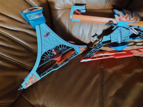 Hot Wheels Steza