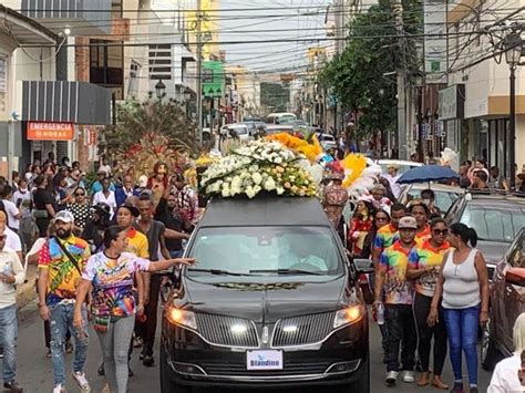 Cientos De Personas Acuden A Dar Ltimo Adi S A Vitico Erarte