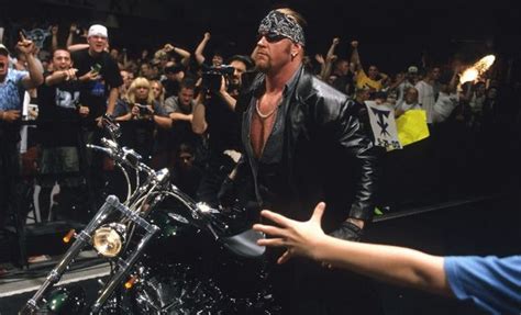 The Undertaker Kembali Sebagai American Badass