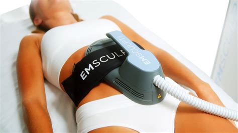 Emsculpt Neo Vs Coolsculpt Which Is Best For You Natural Aesthetics