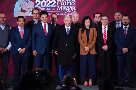 Amlo Anuncia Incremento De 20 Al Salario Mínimo Para 2023 Atiempo