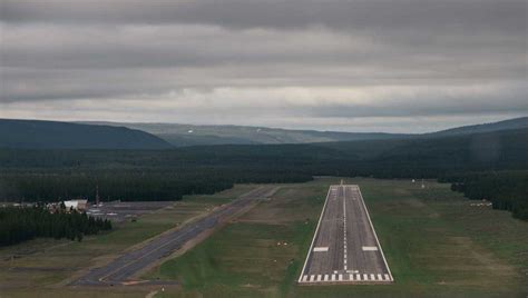 Home | Yellowstone Airport