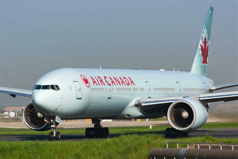 Air Canada Boeing Er C Fivs Passenger Plane Arrival And Landing