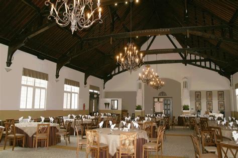 Tuttle Dining Room In Mcbryde Hall Winthrop University Winthrop