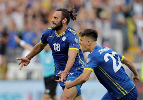 La selección de Kosovo sorprende en el camino a la Eurocopa 2020