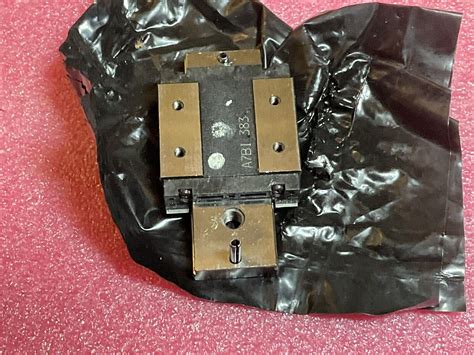 THK RSR12WV Bearing Guide Block EBay