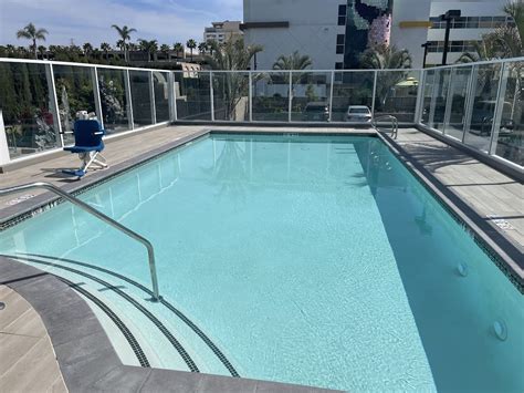 Wyndham Anaheim: Hotel Review and Tour - The Unofficial Guides