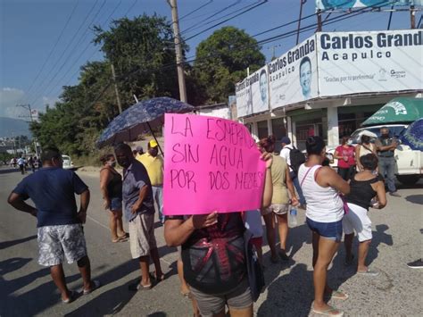 Bloquean Colonos La Carretera Federal M Xico Acapulco Para Exigir Agua