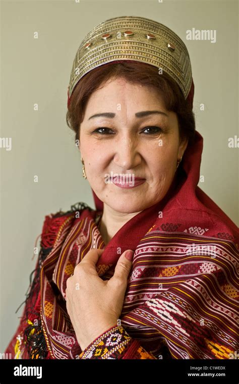 Turkmenistan Turkmen Woman In Traditional Costume Stock Photo Alamy