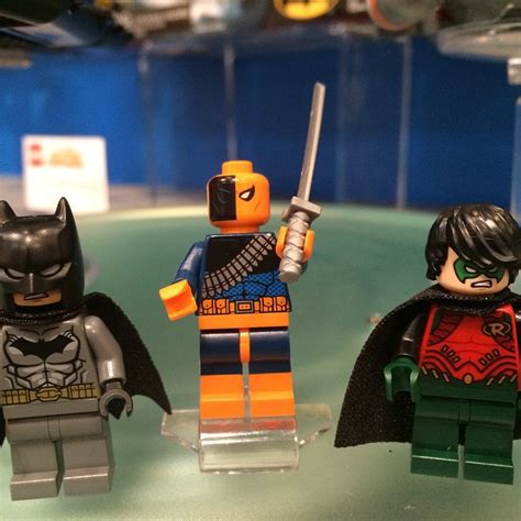 Lego Dc Universe Deathstroke 2015 Minifigure By Honoramongscars On