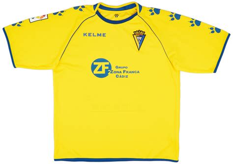 Cadiz Retro Jersey: Celebrating Football History