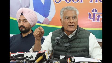 Dont Exploit Emotions Of State Youth Punjab Bjp Chief Jakhar