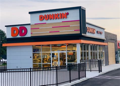 Dunkin Celebrates Grand Opening Of Newest Next Generation Restaurant