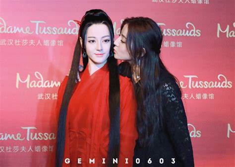 Ghim của Babe trên Dilraba Nữ thần Nhiệt Viện bảo tàng