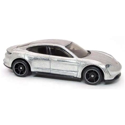 Embalagem Danificada Hot Wheels Factory Fresh Porsche Taycan Turbo