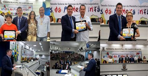 Dr Victor Rocha Entrega A Medalha Amigos E Amigas Da Primeira Inf Ncia