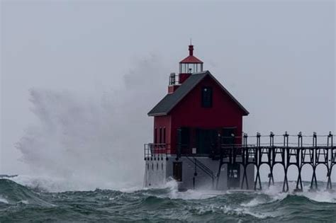 Photos November Gales Whip Up Large Waves On Lake Michigan