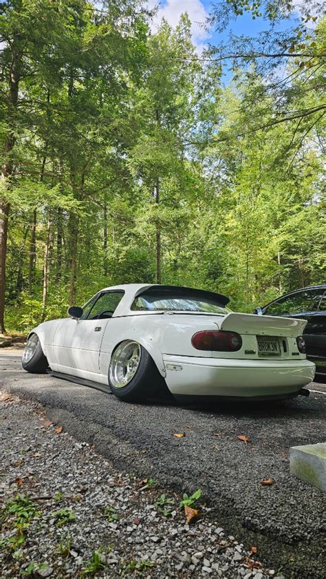 1990 Mazda Miata | MartiniWorks