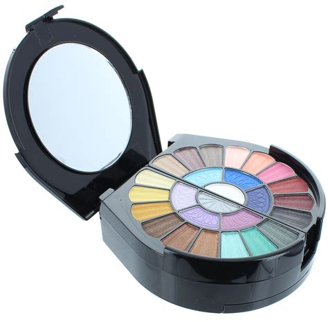 Br Beauty Revolution Complete Makeup Kit