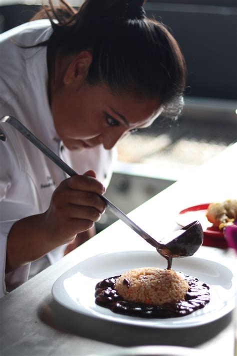 Un restaurante de tradición mexicana con la sazón de la conciencia