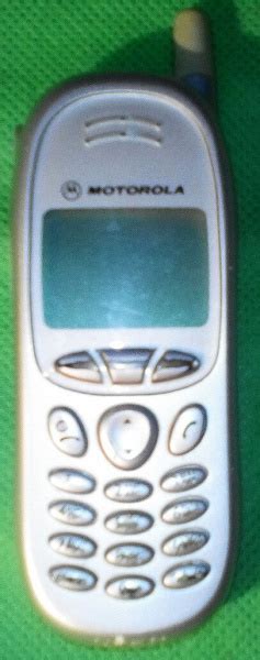 Сотовый телефон «Motorola T191» б/у в дар (Москва). Дарудар
