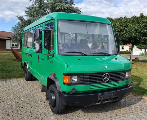 Mercedes Benz 711D Hochdach Langer Radstand 1 Hand Scheckheft