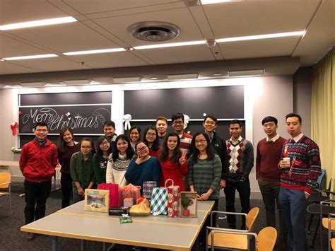 Học sinh lén lút xem phim sex vì không được dạy kỹ về giới tính Giáo dục ZNEWS VN