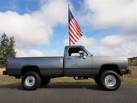 1991 Dodge Ram W250 4x4 5 9l Cummins Turbo Diesel 5 Speed Holy Grail