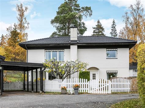 Renovering av fönster Mölnbo Gnesta Sörmland Takläggare i Gnesta