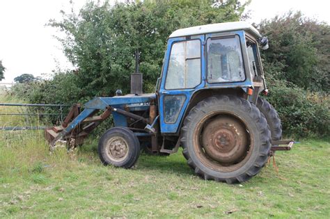 Ford 4100 Tractor And Construction Plant Wiki Fandom Powered By Wikia