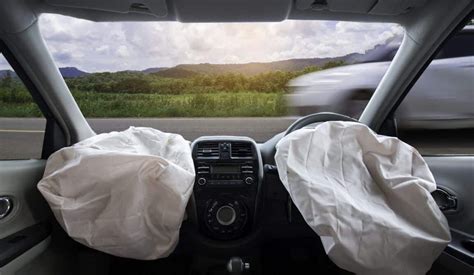 Possible Reasons Why Your Airbag Light Stays On Vintage Culture