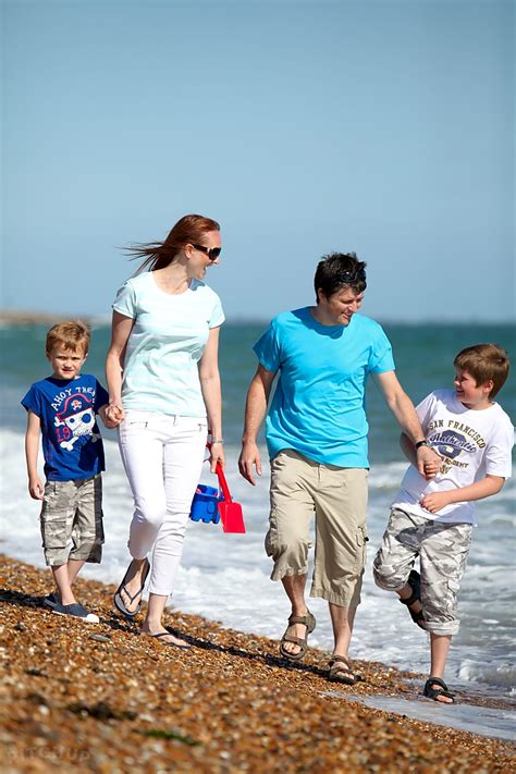 Hayling Island Holiday Park, Hayling Island, Hampshire | Pitchup.com