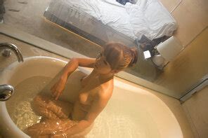 Wide Spread Asian Amateur Porn Pic