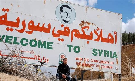 Israel targets crossings between Syria and Lebanon - Enab Baladi