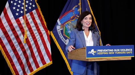 New York Gov Kathy Hochul Will End Covid Emergency Weeks Before Tight