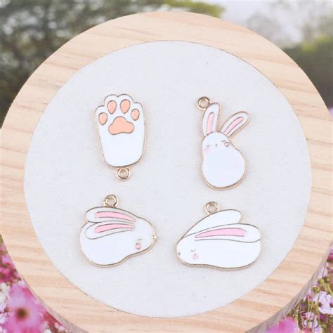 10pcslot Cute Rabbit Foot Enamel Charms Oil Drop Paw Rabbit Charm For