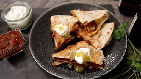 Sweet and Spicy Chicken Quesadilla | Tastemade