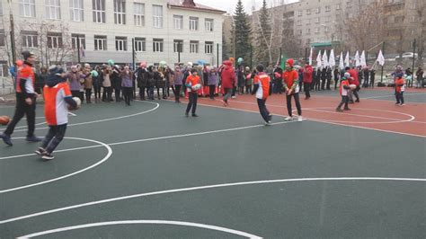 UTV. В Уфе открылась детская спортплощадка за 2,5 миллиона рублей - YouTube