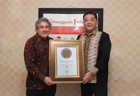 Nojorono Raih Penghargaan Indonesia Living Legend SWA Co Id