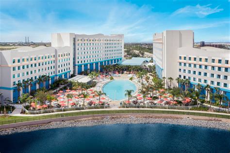 10 Hotels With Free Shuttles to Universal Orlando Resort | Family ...