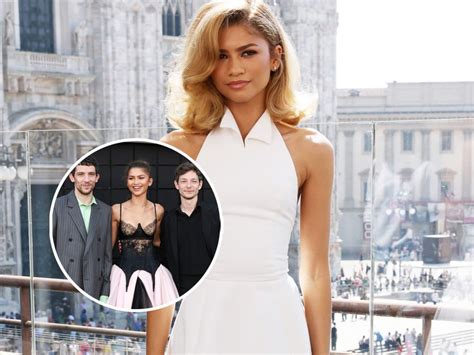 Zendaya Thinks Media Obsession With Kissing Scenes Is 'Weird' After ...