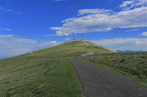 Jakobus Berge H Gel Wiese Weg Wolken Flickr