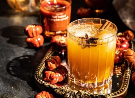 15 Delicious Bourbon Cocktails Youll Want To Sip All Winter